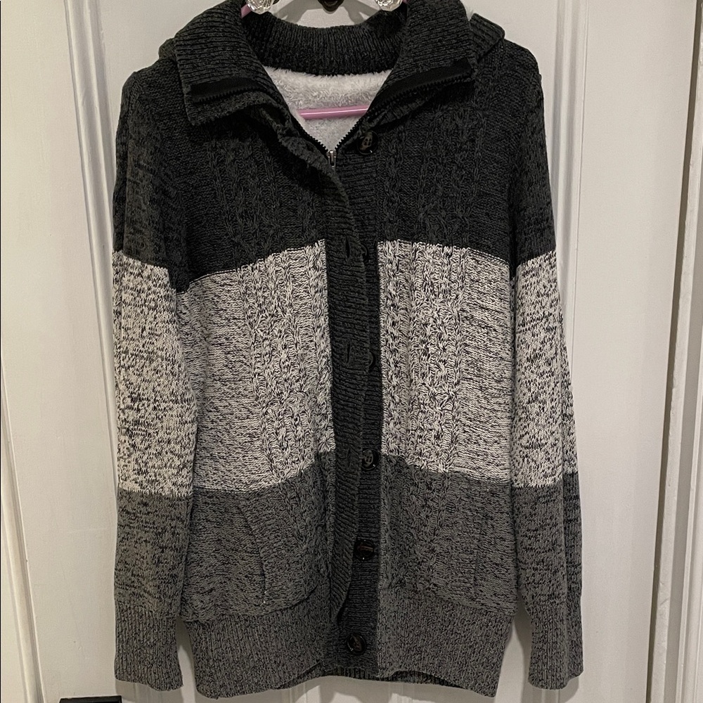 Cozy Black and Gray Women's Sweater